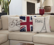Cargar imagen en el visor de la galería, Cojín decorativo estampado Paris