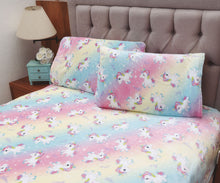 Cargar imagen en el visor de la galería, Sábana invernal Unicornio