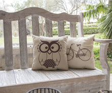 Cargar imagen en el visor de la galería, Cojín decorativo estampado Búho