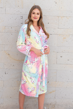 Cargar imagen en el visor de la galería, Bata descanso supersoft de microfibra Unicornio